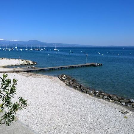 Campeggio Delle Rose Moniga del Garda Exterior foto